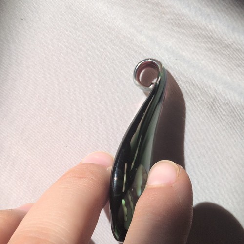 Kiwi Tear Drop Black & Green Swirl Glass Pendant Charm - photo 3