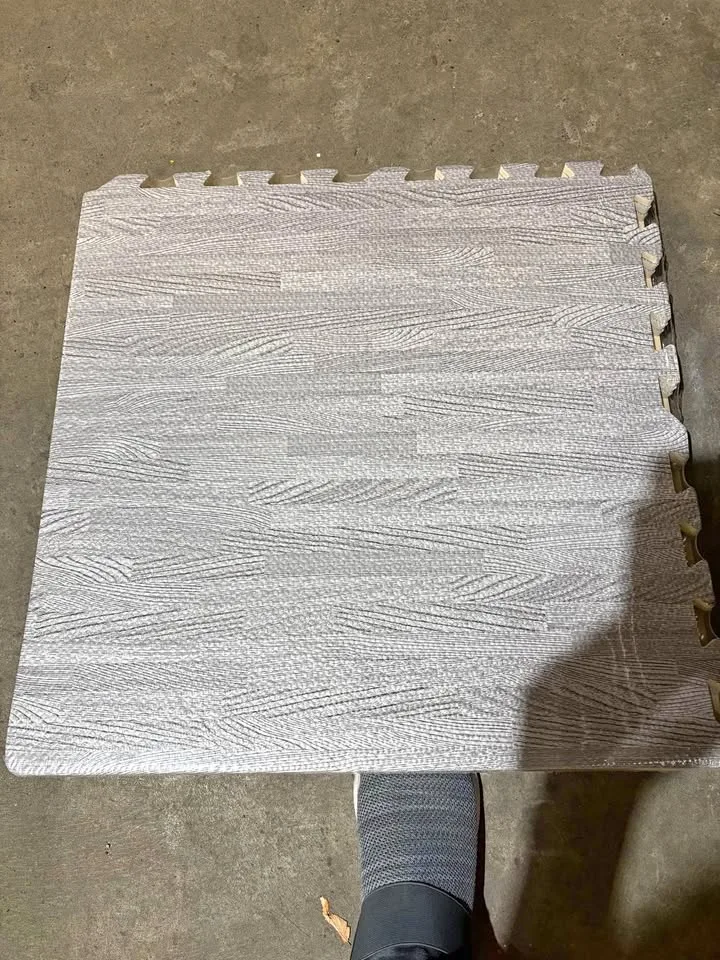 New stock 24x24 Foam floor tile packs