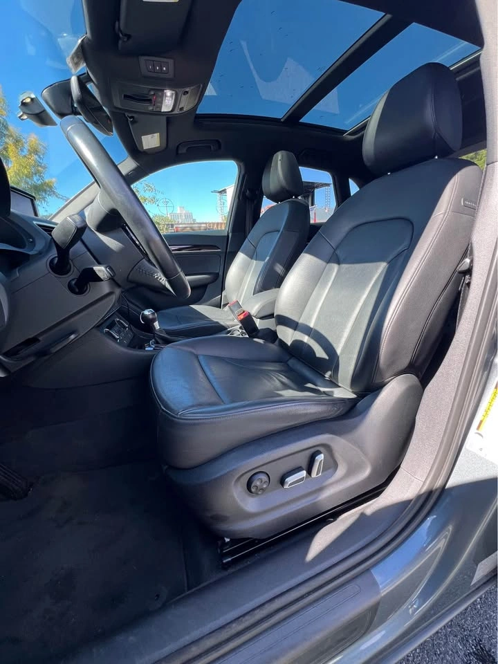 2017 Audi Q3 · Sport Premium Plus Sport Utility 4D - photo 5