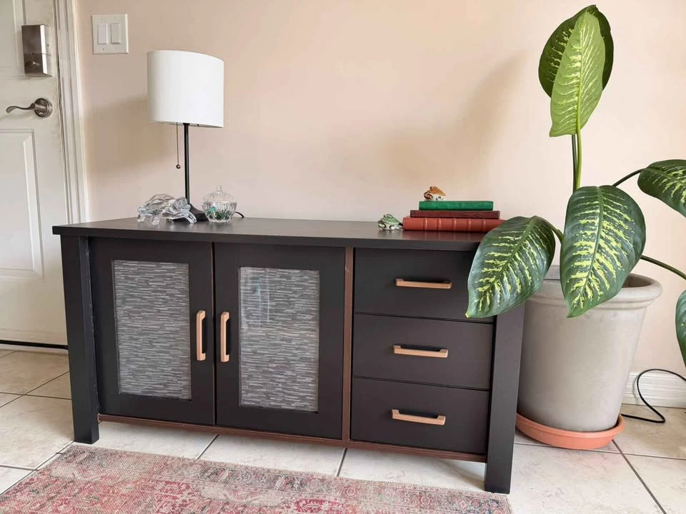 TV Stand - photo 2
