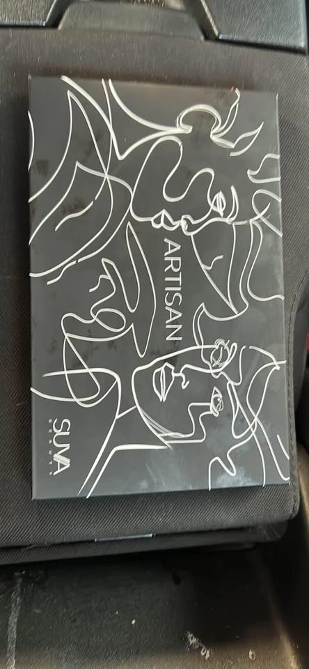 Artisan suva eye shadow palette