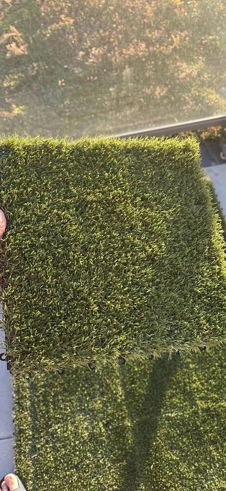 Interlocking Artificial Grass Tiles - 30 Pieces - photo 2