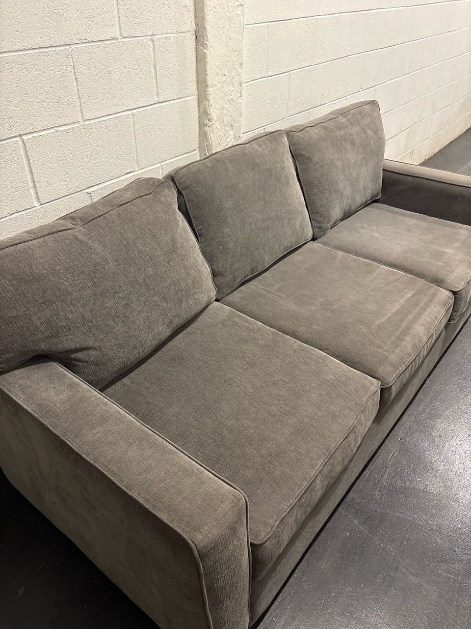 Gray Sleeper sofa - photo 4