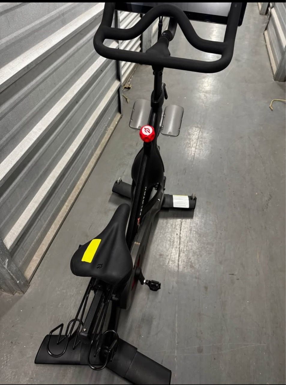 Peloton bike 2nd generation - photo 5