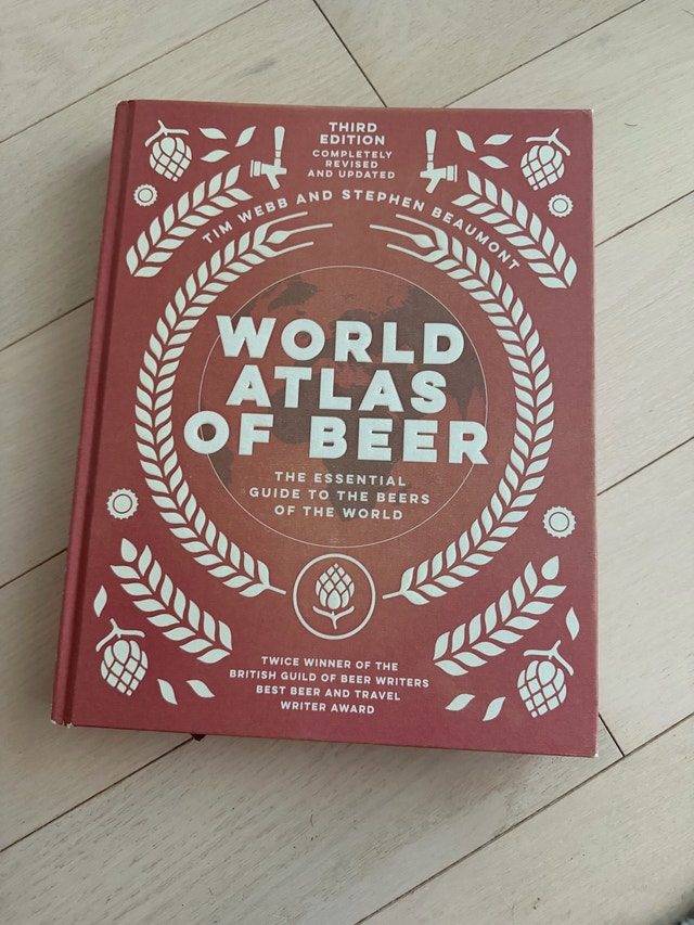 Coffee Table Book – World Atlas of Beer, Hardcover - photo 2