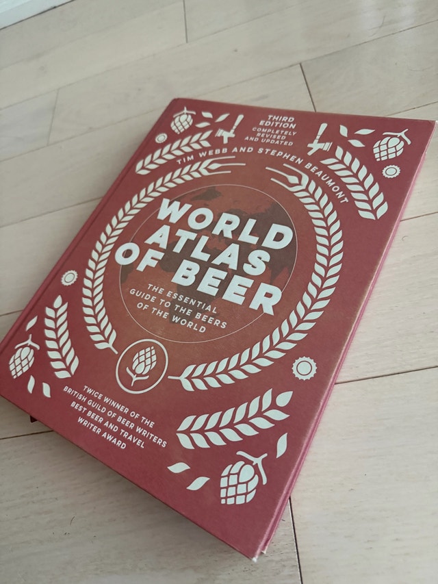 Coffee Table Book – World Atlas of Beer, Hardcover - photo 4