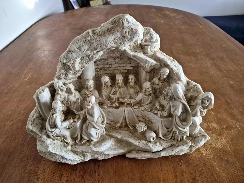 Vintage Last Supper Grotto Sculpture