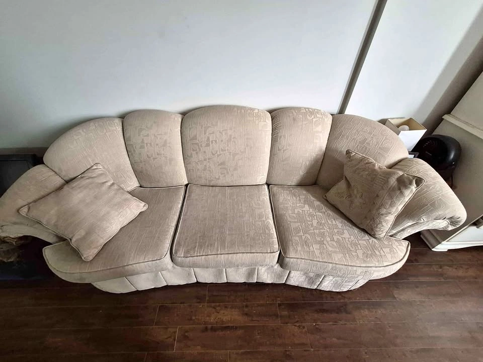 Floral Damask Curved Back Sofa