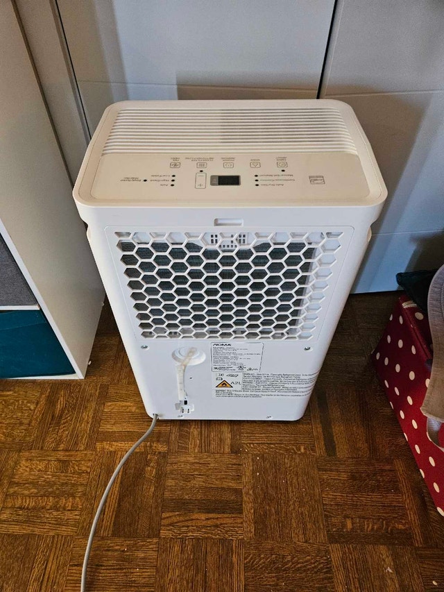 Dehumidifier: NOMA HE 50 pt, White, Energystar - photo 5
