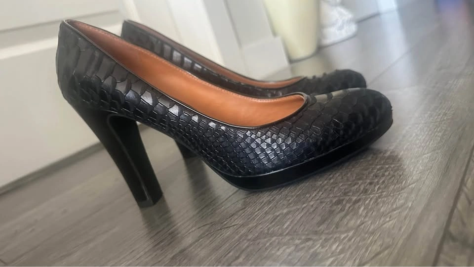 Geox Black Snakeskin-Embossed Platform Pumps - photo 2