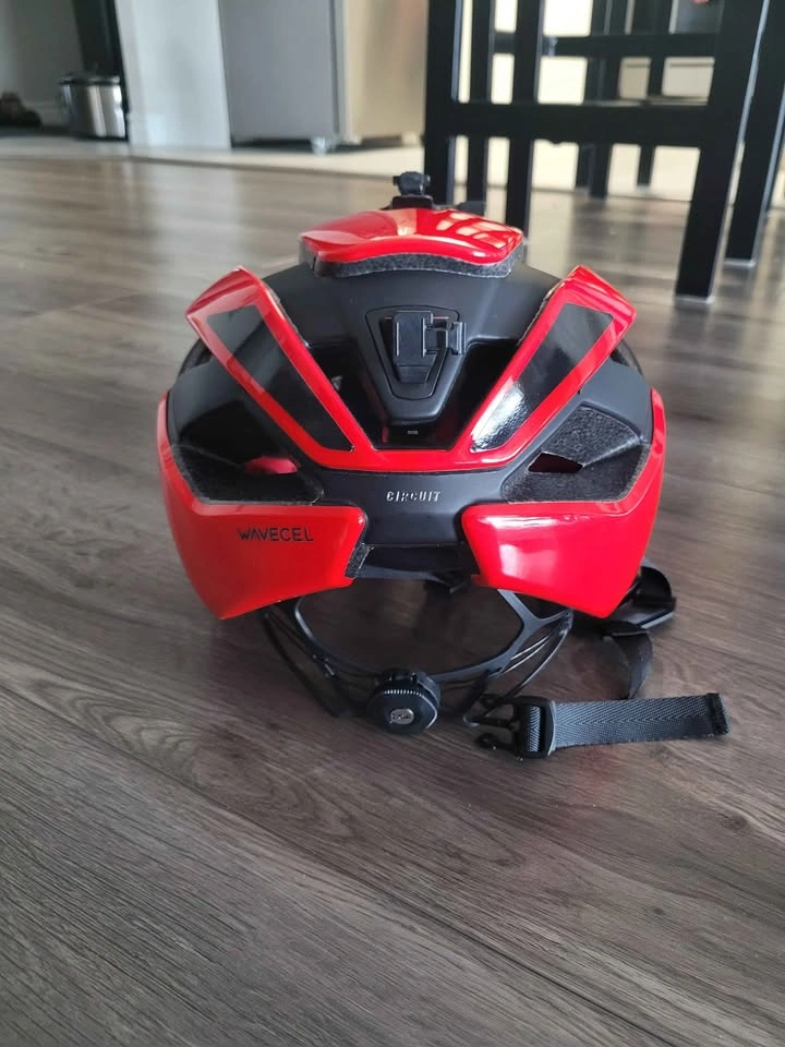 Bontrager bike helmet - photo 2