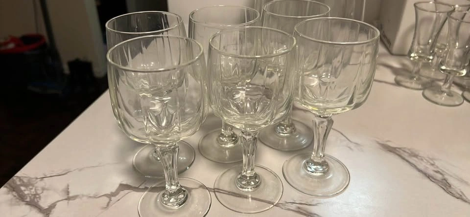Assorted Glassware Set - photo 4