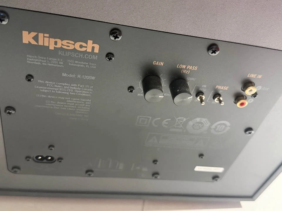 Klipsch R-120SW Subwoofer - photo 3