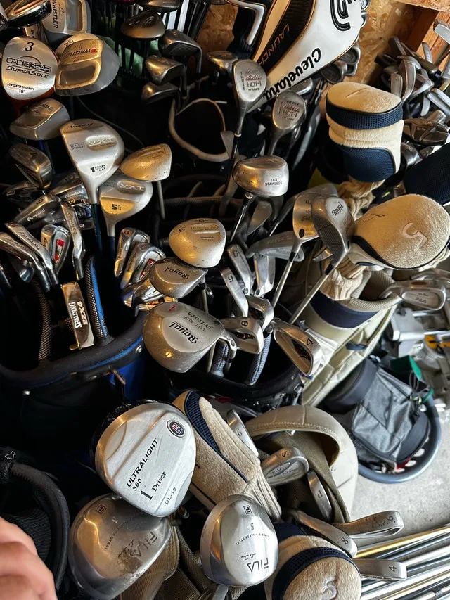 MIXED LH & RH GOLF SETS image indicator(10)