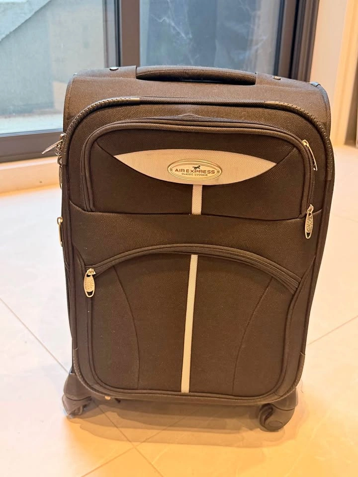 Air Express Carry-on Luggage