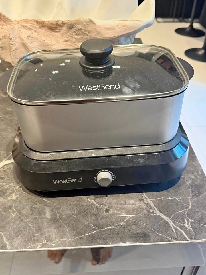 West Bend Slow Cooker & Electric Griddle with Glass Lid