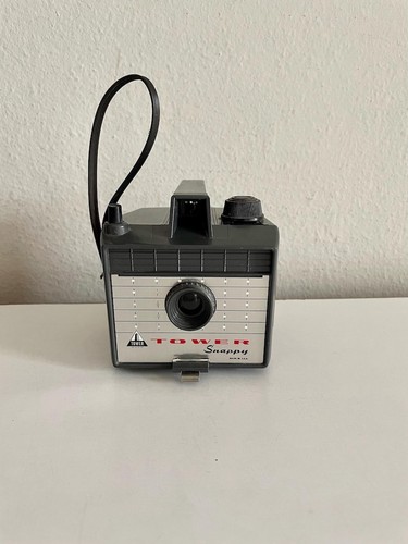 Vintage Tower Snappy Camera Gray Sears Takes 620 Film