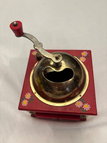 Vintage 1950s Red Coffee Grinder Mill, Farmhouse Decor - photo 2