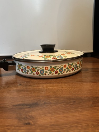 Vintage Retro Floral Enamel Frying Pan with Flower Graphics - photo 3