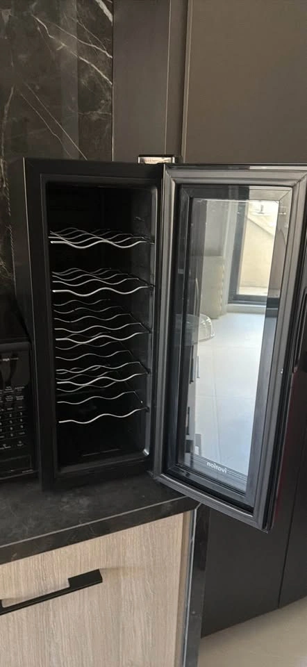 Ivation 12-Bottle Slim Wine Cooler - photo 2