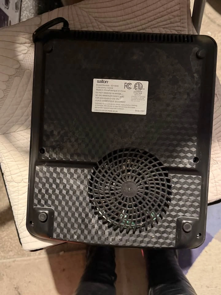Portable Induction Cooktop – Master Chef / Salton 1500W - photo 2