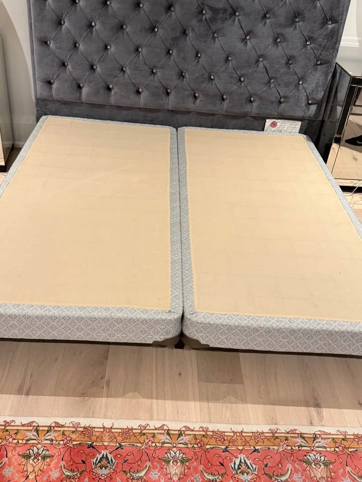 King Tufted Headboard with Bed Frame and Box Springs - photo 2
