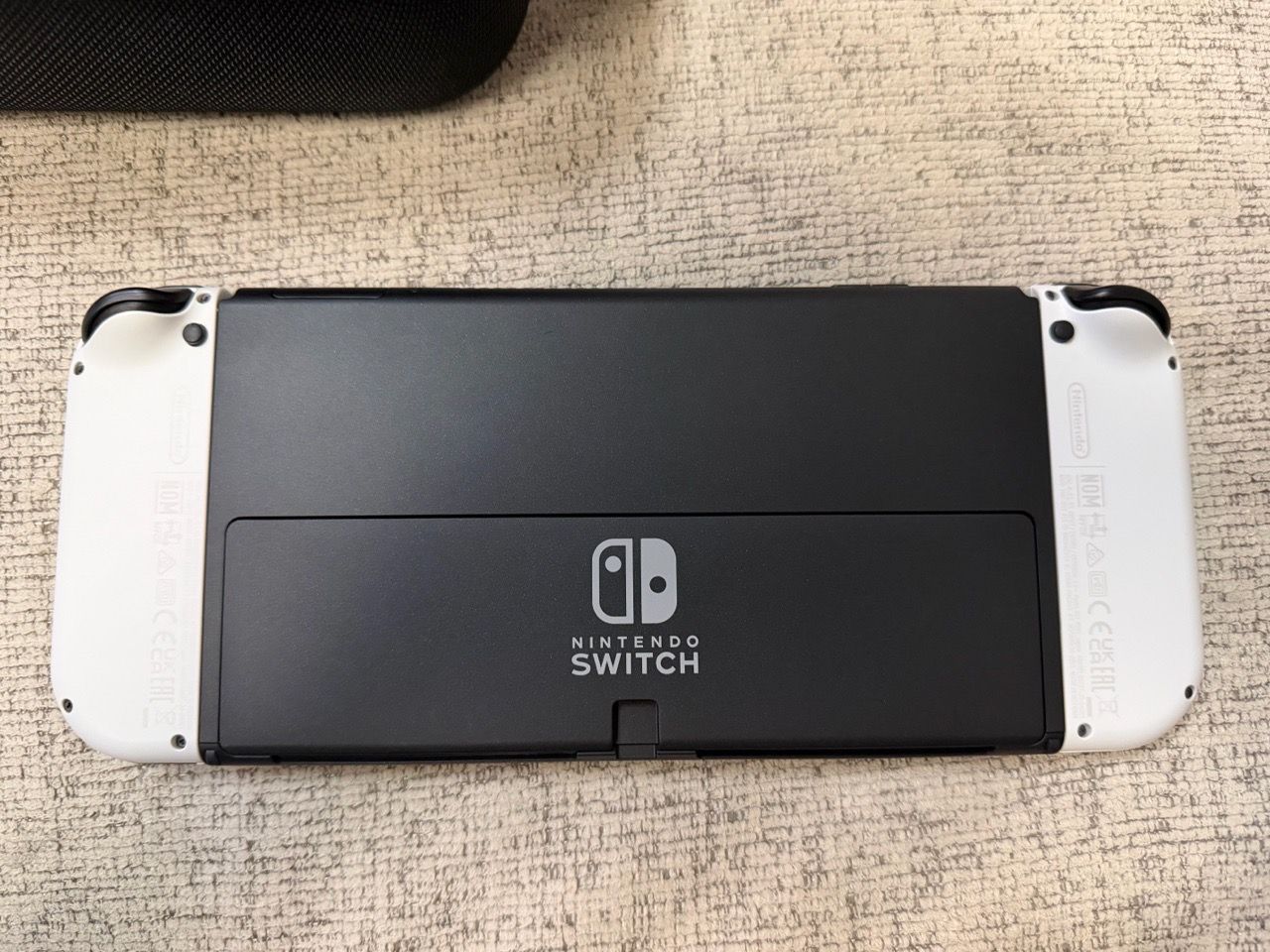 Nintendo Switch Oled - photo 4