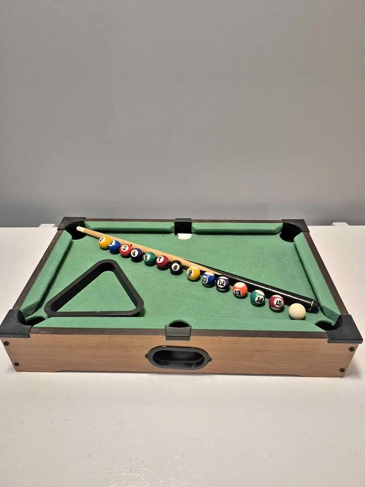 Tabletop Pool Table Set