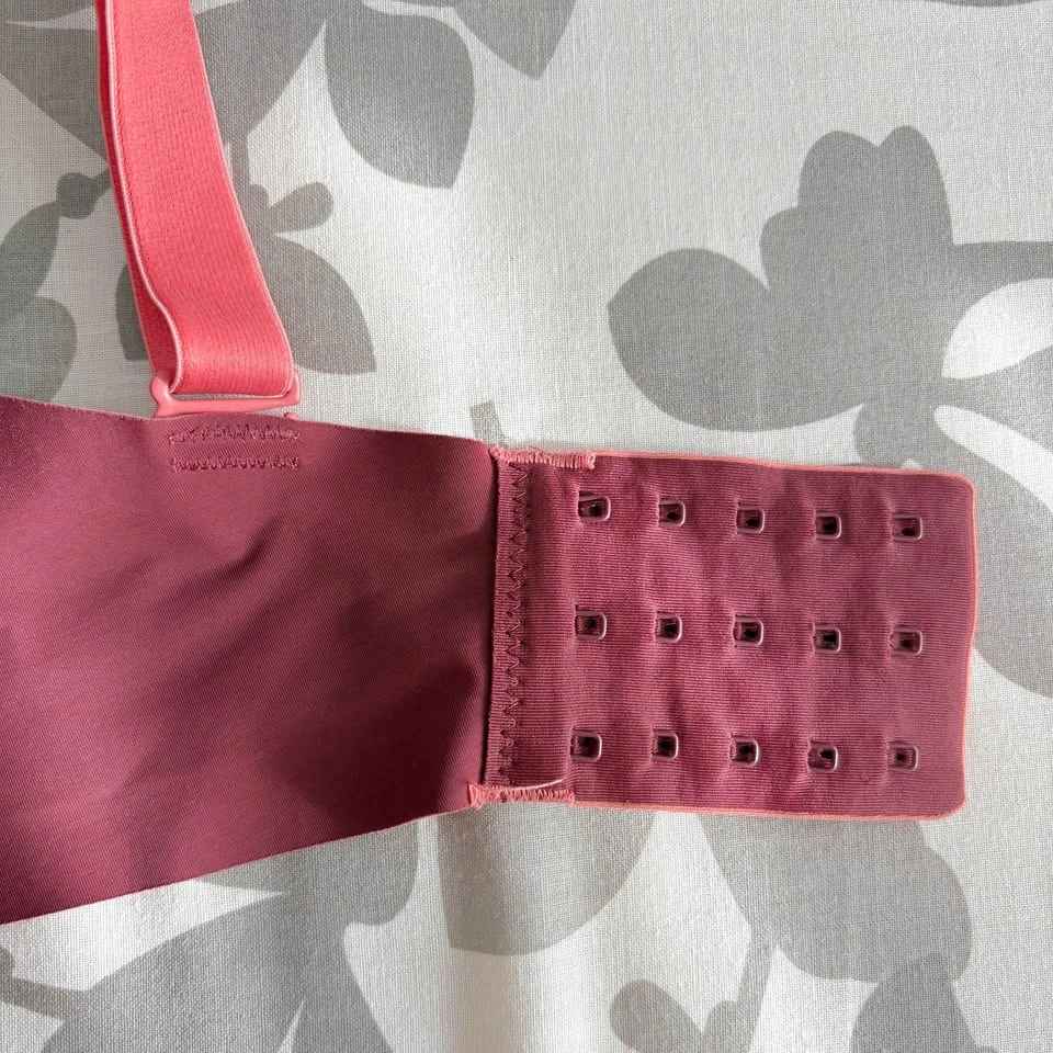 Knix Evolution Reversible Seamless Mulberry Bra Size 8 - photo 2