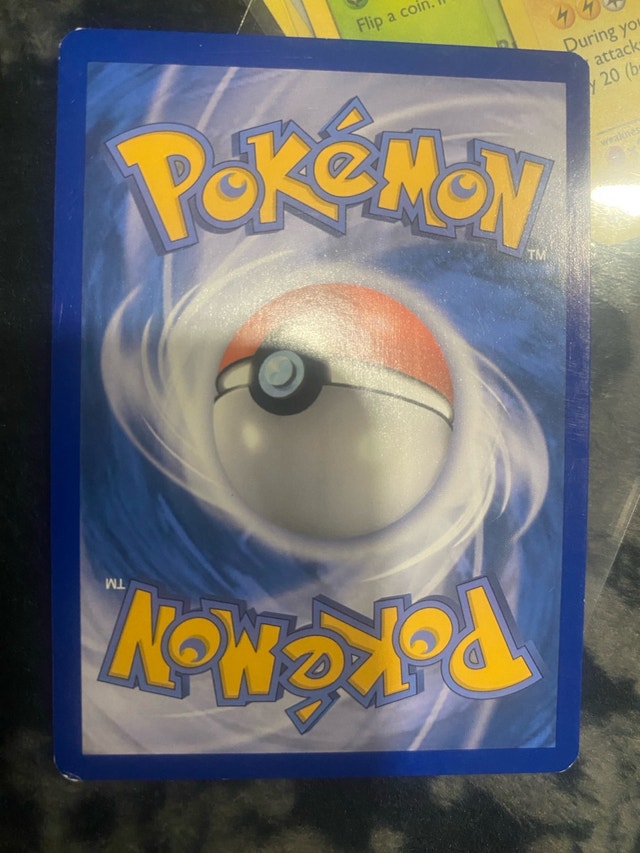 Cracked Ice Holos Pokémon Cards - photo 2