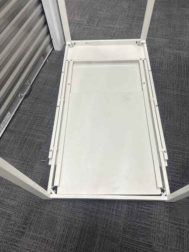 IKEA VANGSTA Extendable Dining Table – White image indicator(4)