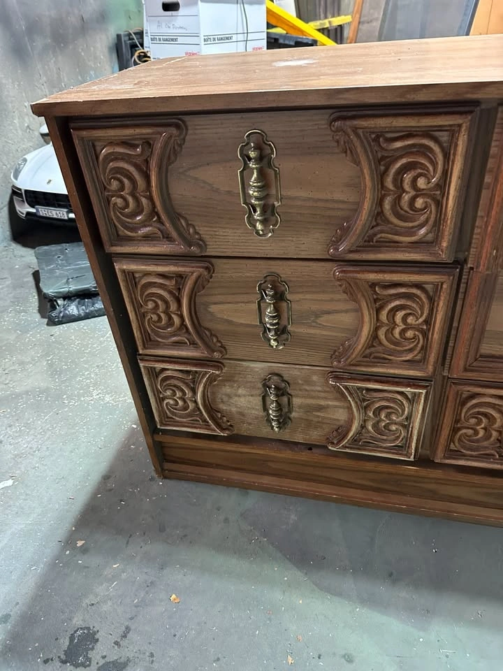 Vintage Singer Triple Dresser - $60 - photo 5