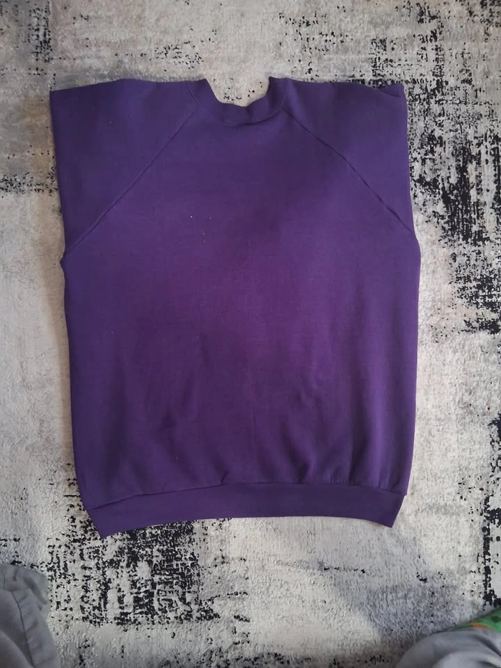 Vintage purple blank raglan crewneck sweatshirt - photo 2