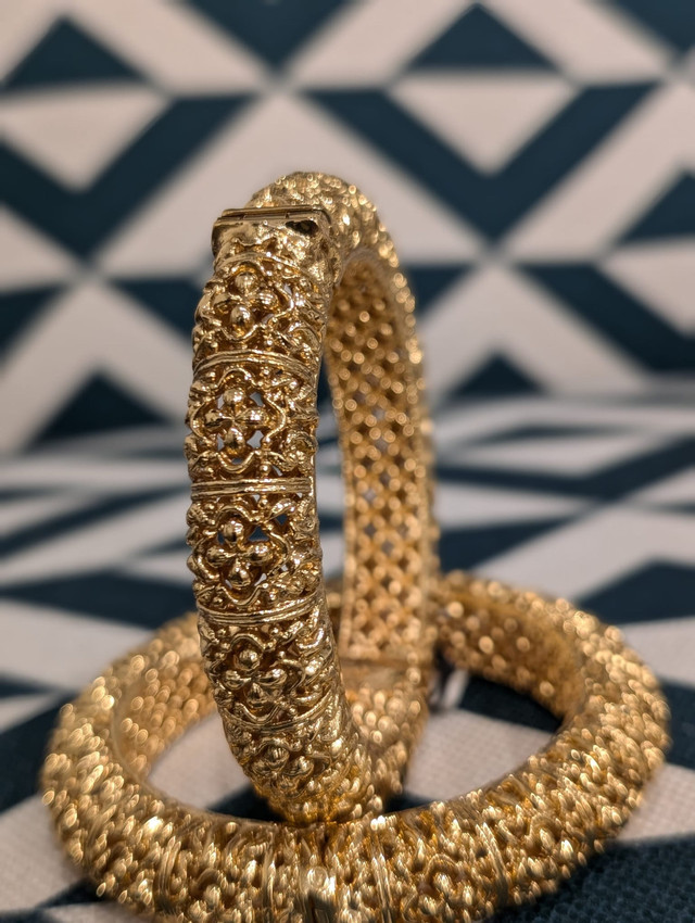 Indian imitation gold and kundan bangles - photo 3