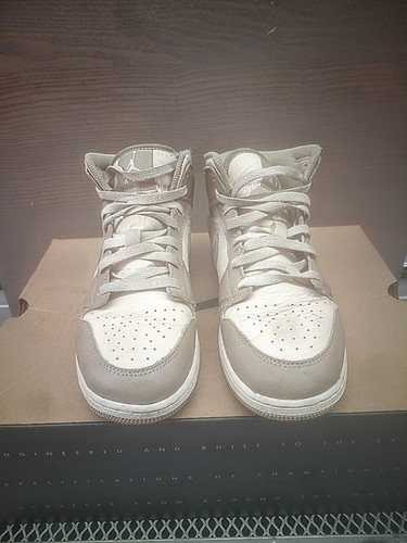 Air Jordan 1 Mid Size 7 College Grey/Light Bone White