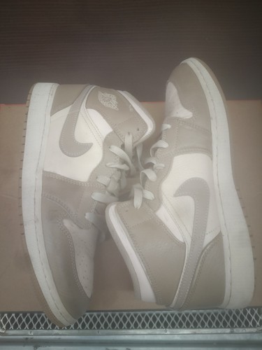 Air Jordan 1 Mid Size 7 College Grey/Light Bone White - photo 4