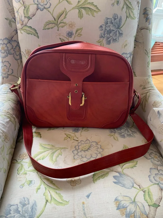 Vintage Sampsonite bag