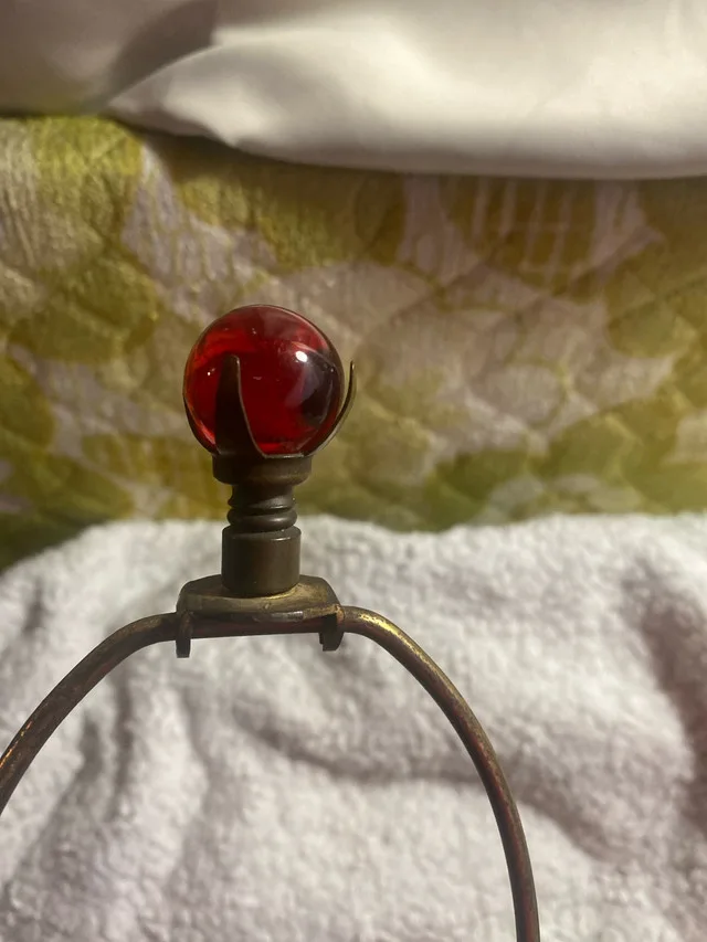 Vintage Porcelain urn Table Lamp image indicator(2)