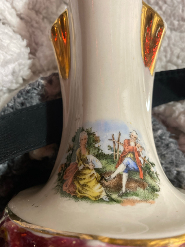 Vintage Porcelain urn Table Lamp - photo 3