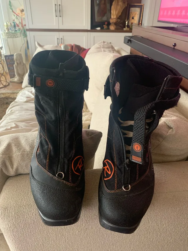 Men’s Rossignol BC X6 cross countr ski boots