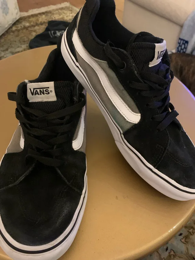 VANS MENS SIZE 10 image indicator(5)