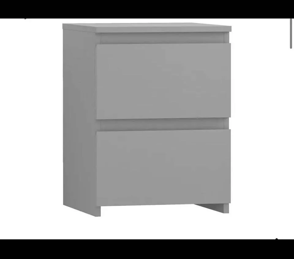 White bedside tables image indicator(2)