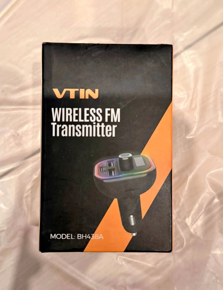 Wireless Bluetooth FM Transmitter