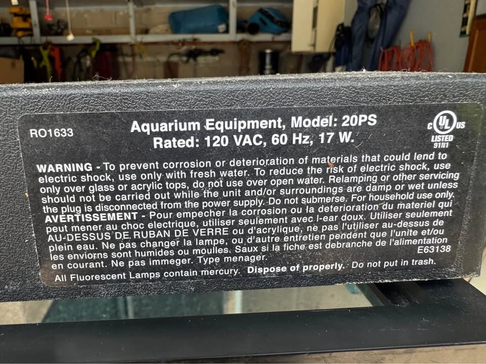 40 gallon tank with stand - photo 3
