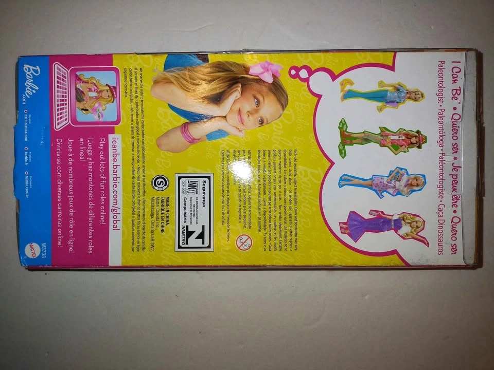Barbie I Can Be Paleontologist Smithsonian Doll 2011 - photo 2