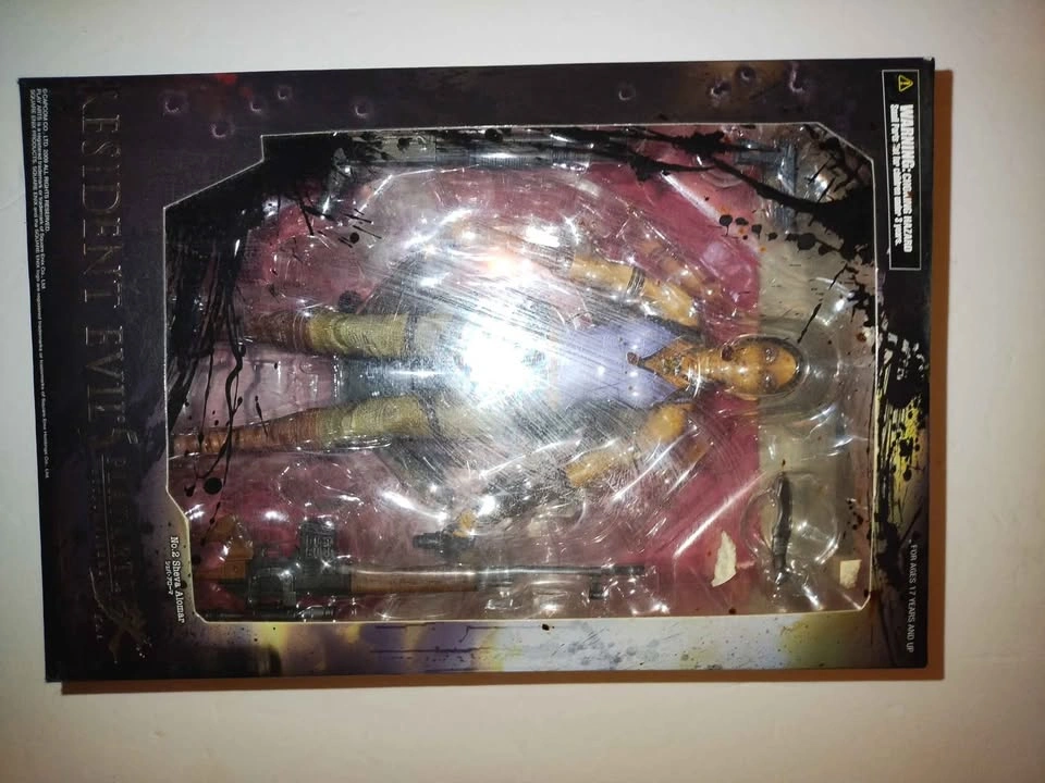 Biohazard Resident Evil 5 Sheva Aroma Play Arts Kai Figure - photo 4