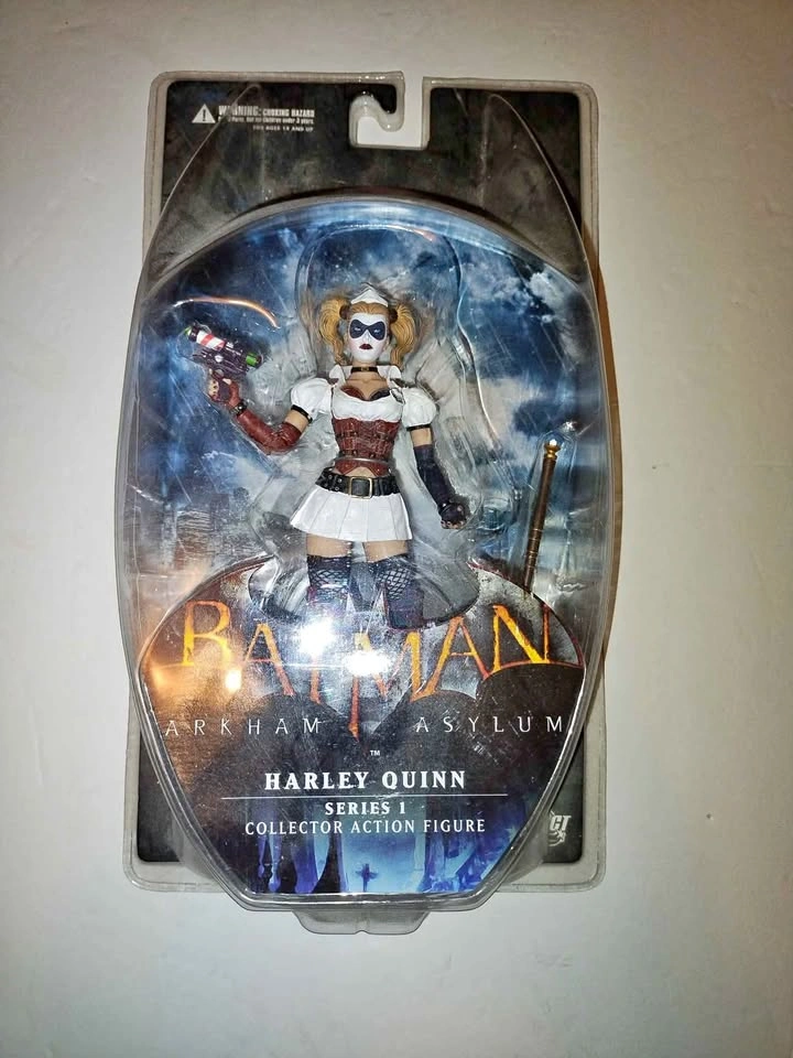 Harley Quinn Action Figure Batman Arkham Asylum DC Direct Series