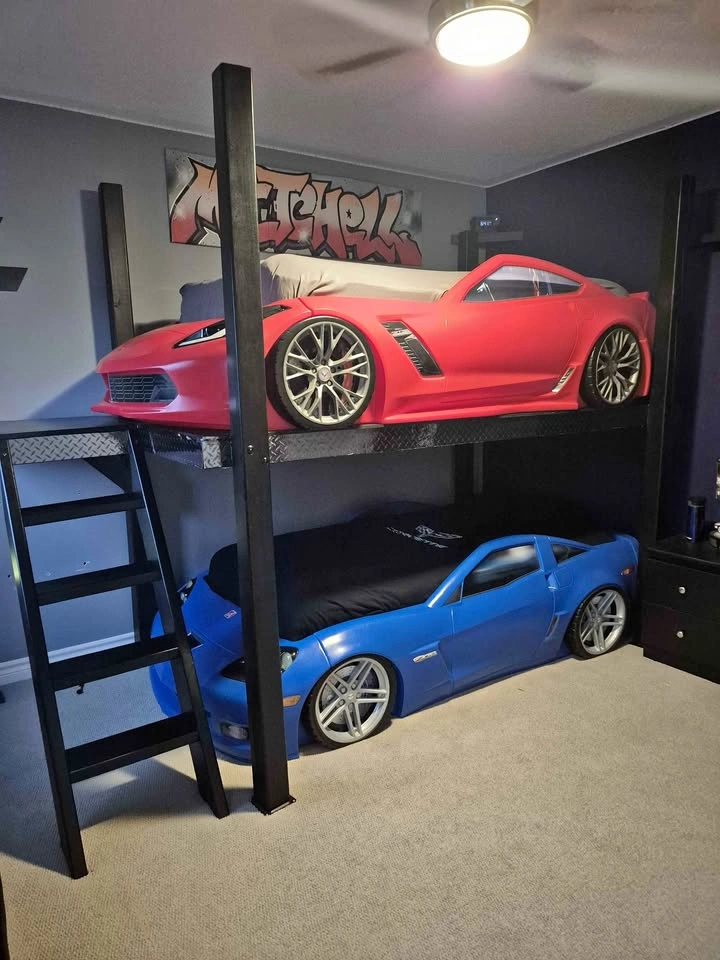 CUSTOM CORVETTE BUNK BEDS!