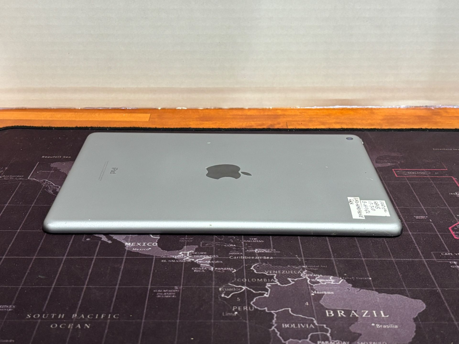 Apple iPad 6 128GB iOS 17 -Read Description - photo 5