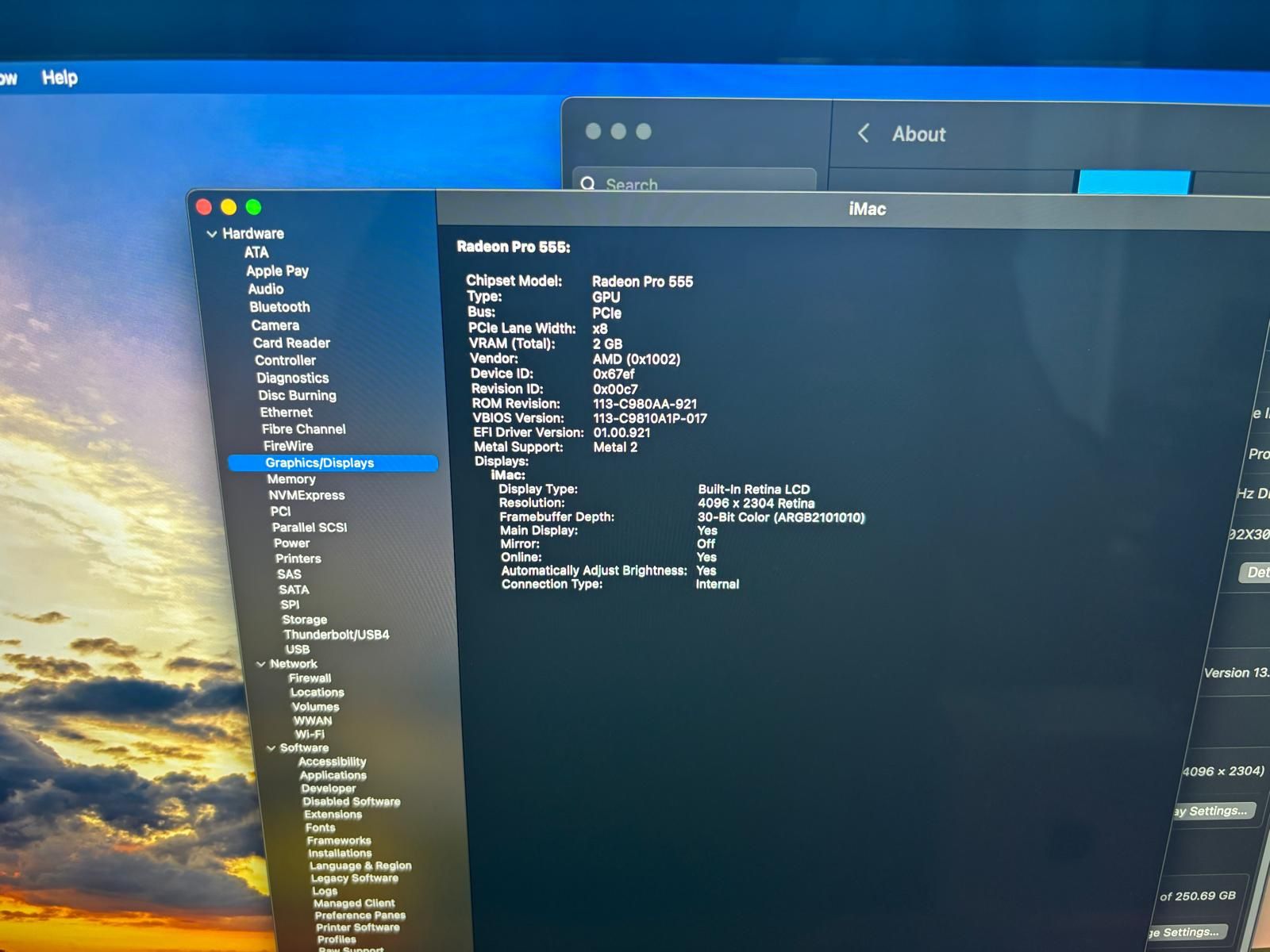 Apple iMac 21.5” 2017 4K with Radeon Pro 555 - Extras!! - photo 5